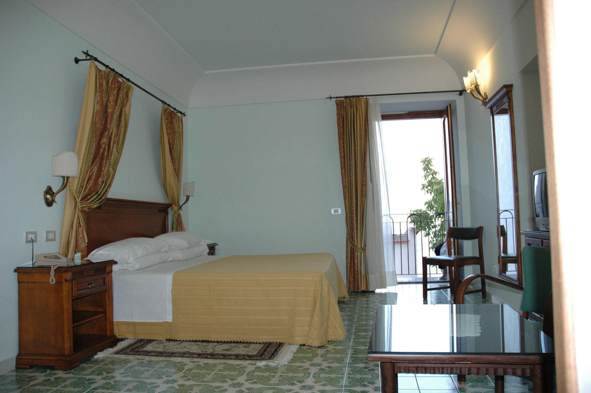 Hotel Rufolo Ravello Exteriör bild