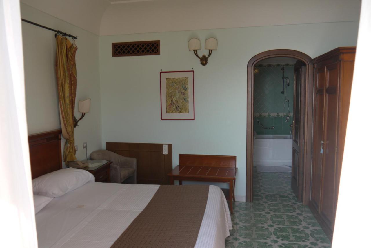 Hotel Rufolo Ravello Exteriör bild